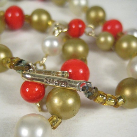 Imitation Pearl Beaded Necklace 18 inch Goldtone Strand Mid Century MOD Tassel - Picture 3 of 9